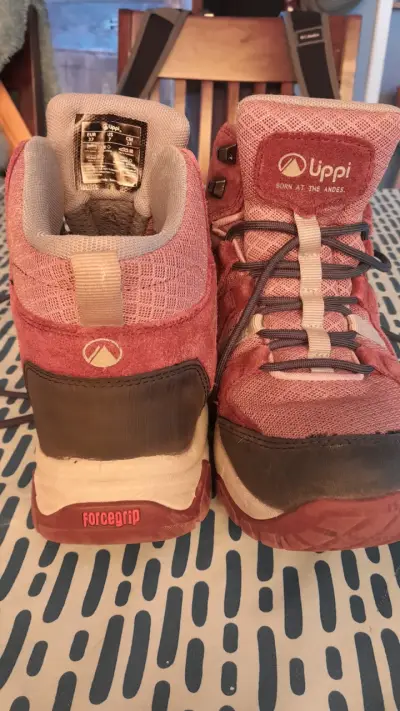 Botas de trekking Uppi Forcegrip rojas para mujer - miniatura 1