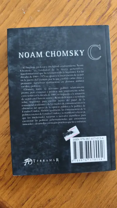 Libro 'Ilusiones Necesarias' de Noam Chomsky - miniatura 2