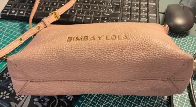 Cartera de cuero rosa Bimba y Lola - miniatura 4