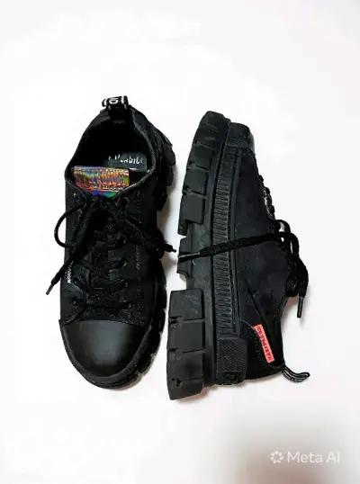 Zapatillas negras Palladium resistentes - miniatura 3