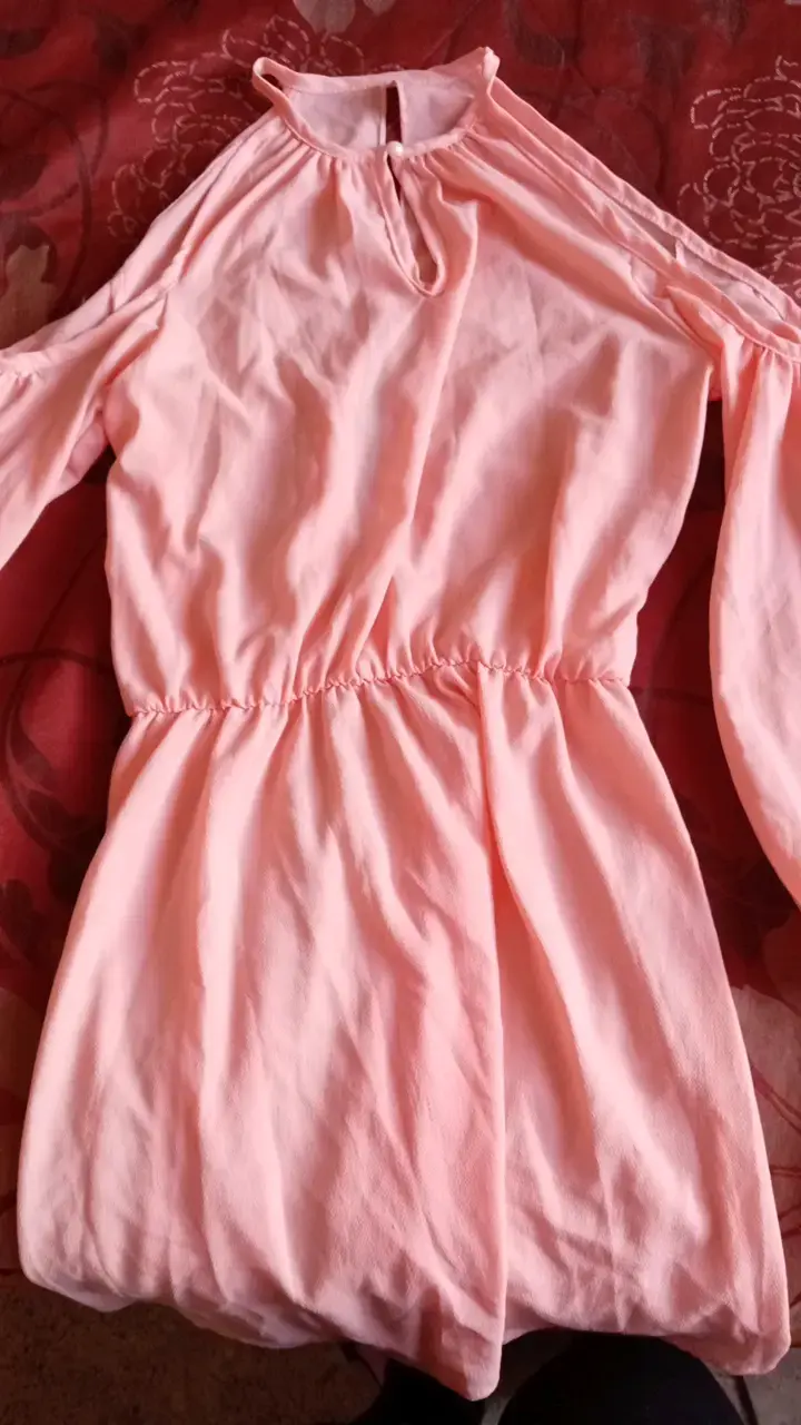 Vestido corto rosa manga larga - 1