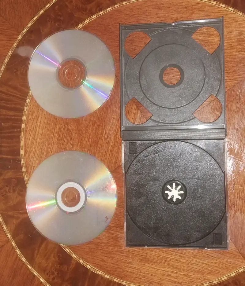 CD Doble Los Prisioneros Ni Por La Razón, Ni Por - 3