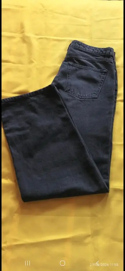 Jeans negros de mezclilla MNG para mujer - miniatura 4
