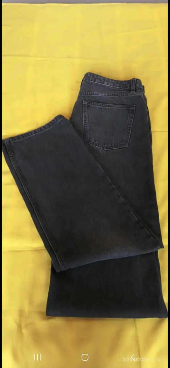 Jeans negros de mezclilla MNG para mujer - 5