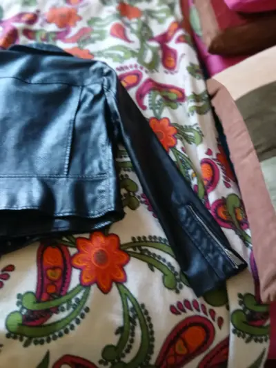 Chaqueta de cuero negra Americano talla M - miniatura 2