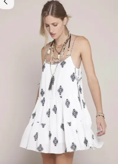 Vestido Rapsodia blanco con bordado negro bohemio - miniatura 1