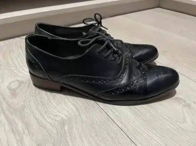 Zapatos de cuero mujer - miniatura 1