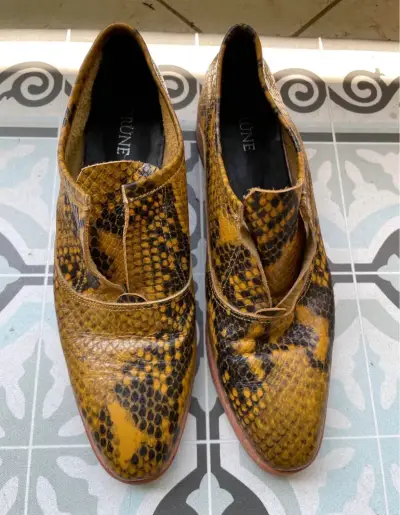 Zapatos de cuero estilo serpiente mujer - miniatura 2