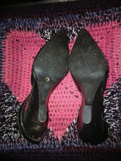 Zapatos de Tacón Negro con Correa - miniatura 1