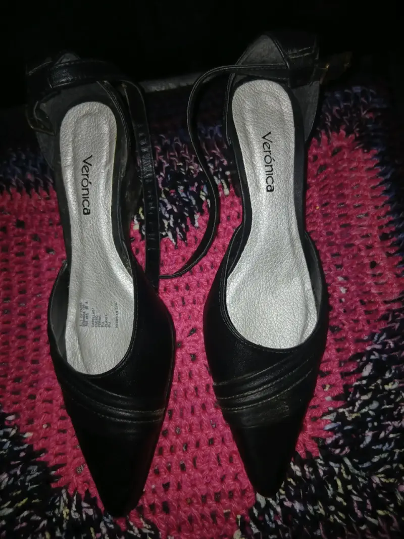 Zapatos de Tacón Negro con Correa - 5