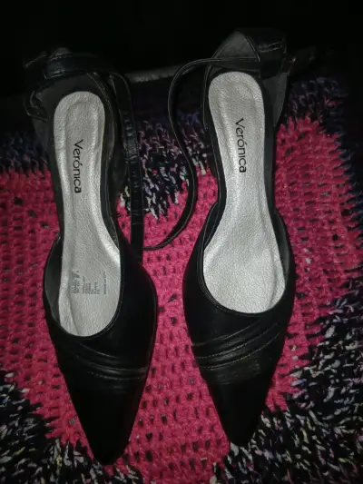Zapatos de Tacón Negro con Correa - miniatura 5