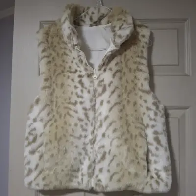Chaqueta de piel sintética con estampado animal - miniatura 1