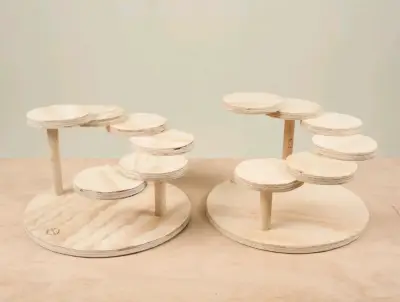Soporte de Madera para Pasteles en Niveles - miniatura 1
