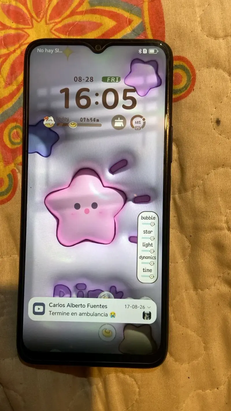 Smartphone Honor con cámara cuádruple - 1