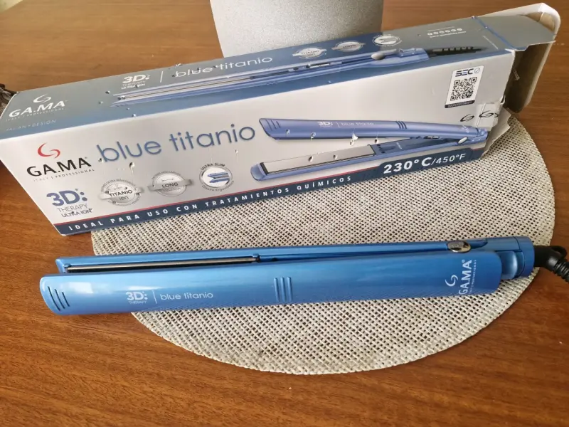 Plancha de Pelo Gama Blue Titanio 3D Therapy - 1
