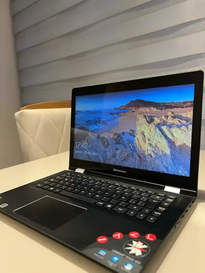 Laptop Lenovo convertible pantalla táctil - miniatura 1