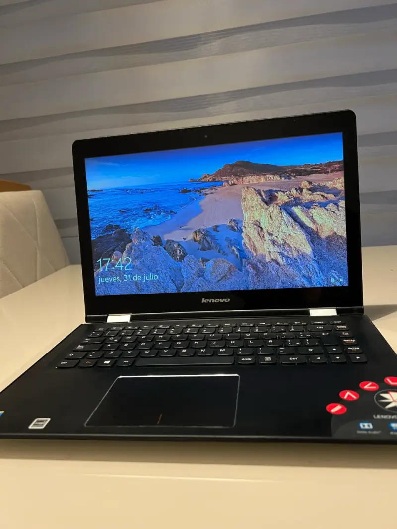 Laptop Lenovo convertible pantalla táctil - 2