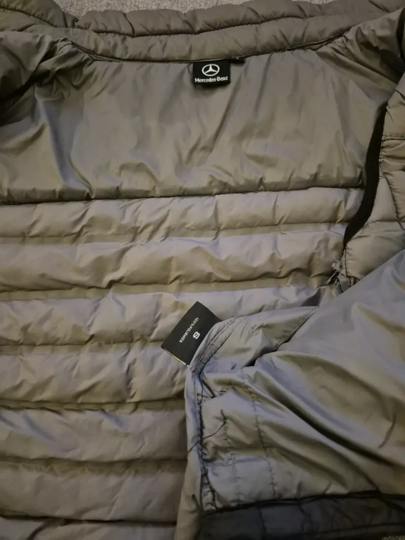 Chaleco acolchado negro Mercedes Benz para hombre - 4