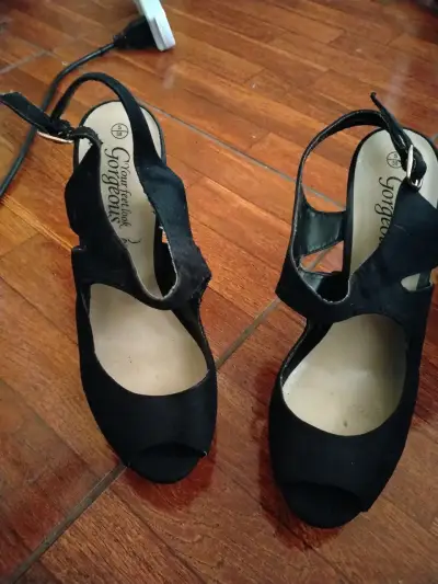 Tacones altos negros Gorgeous talla 38 - miniatura 3