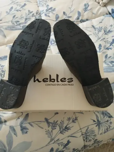 Polerón con capucha Adidas negro para hombre - miniatura 4