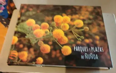 Libro Parques y Plazas de Ñuñoa - miniatura 1