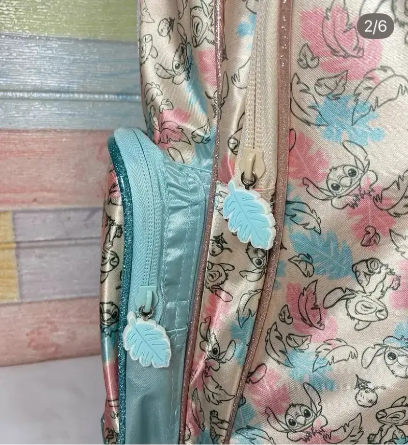 Mochila juvenil con diseño de Stitch - 2
