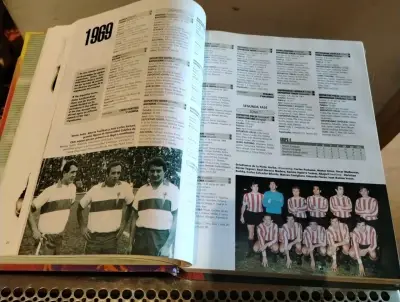 Libro 40 Años Copa Libertadores de América 1960-2000 - miniatura 2
