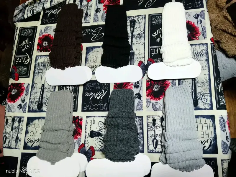 Set de calcetines largos de lana en varios colores - 3