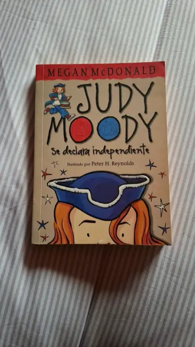 Libro Judy Moody Se Declara Independiente - miniatura 1
