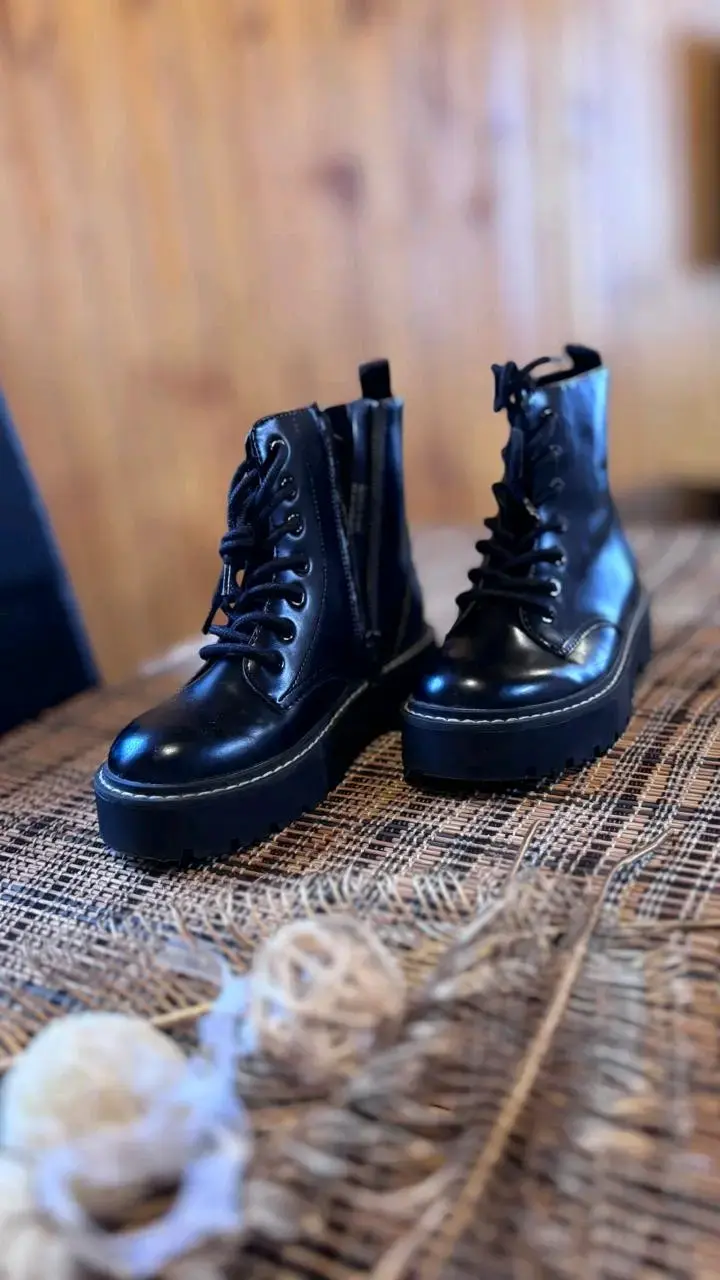 Botines negros de cuero para niña - 2