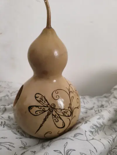 Casa de pájaro con calabaza a mano - miniatura 4
