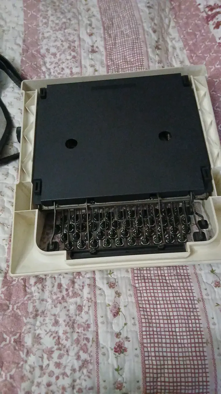 Máquina de Escribir Olivetti Venezia Vintage - 5