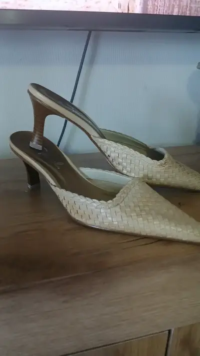 GACEL Zapatos de tacón tejido beige para mujer - miniatura 3