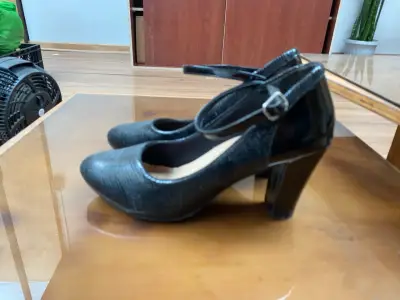 Tacones Talla 38 - miniatura 1