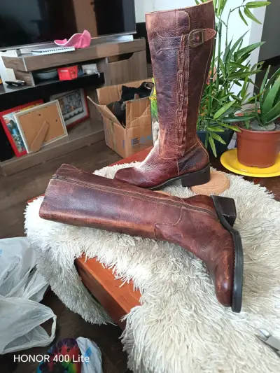 Botas de cuero marrón para mujer - miniatura 1
