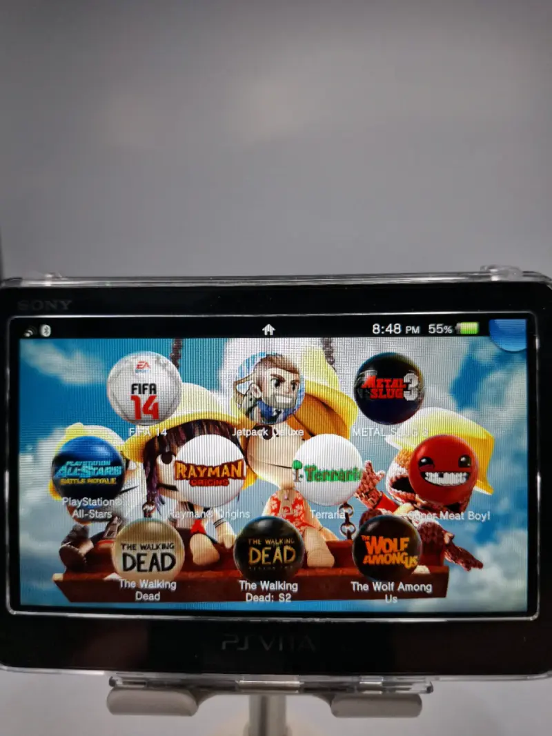 PS Vita PCH-2000 – Slim + Desbloqueada - 5
