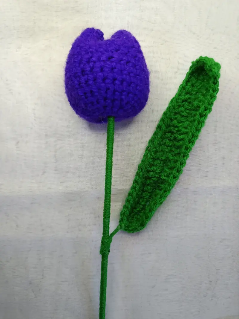 Flores de tulipán tejidas a crochet - 1