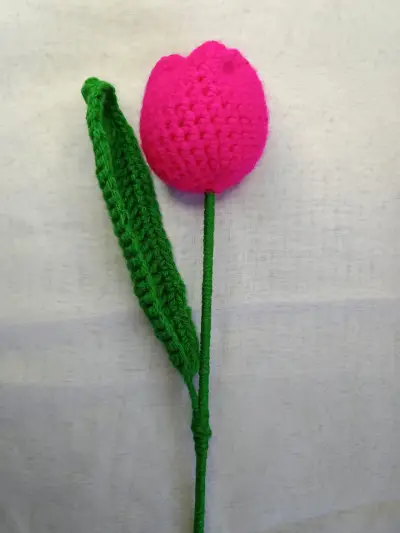 Flores de tulipán tejidas a crochet - miniatura 3