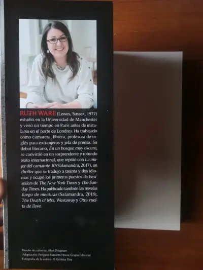 Otra Vuelta de Llave, Ruth Ware. Libro. - miniatura 3