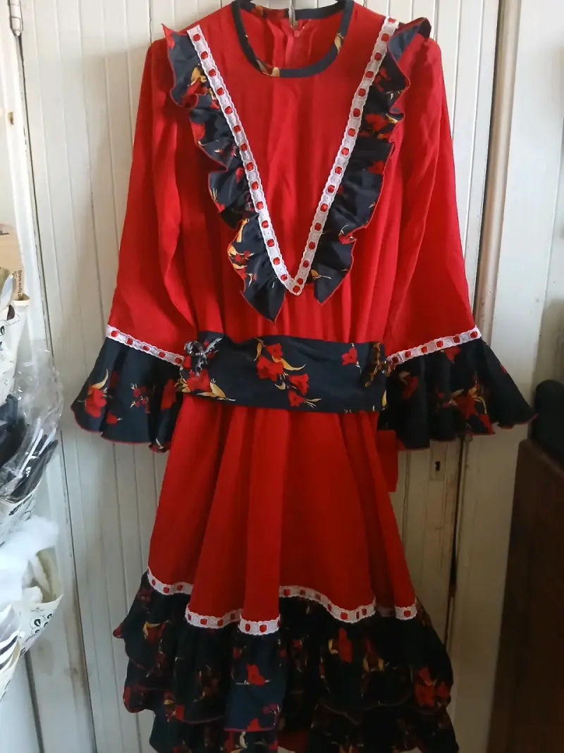 Vestido de Cueca Rojo con Volantes - 2
