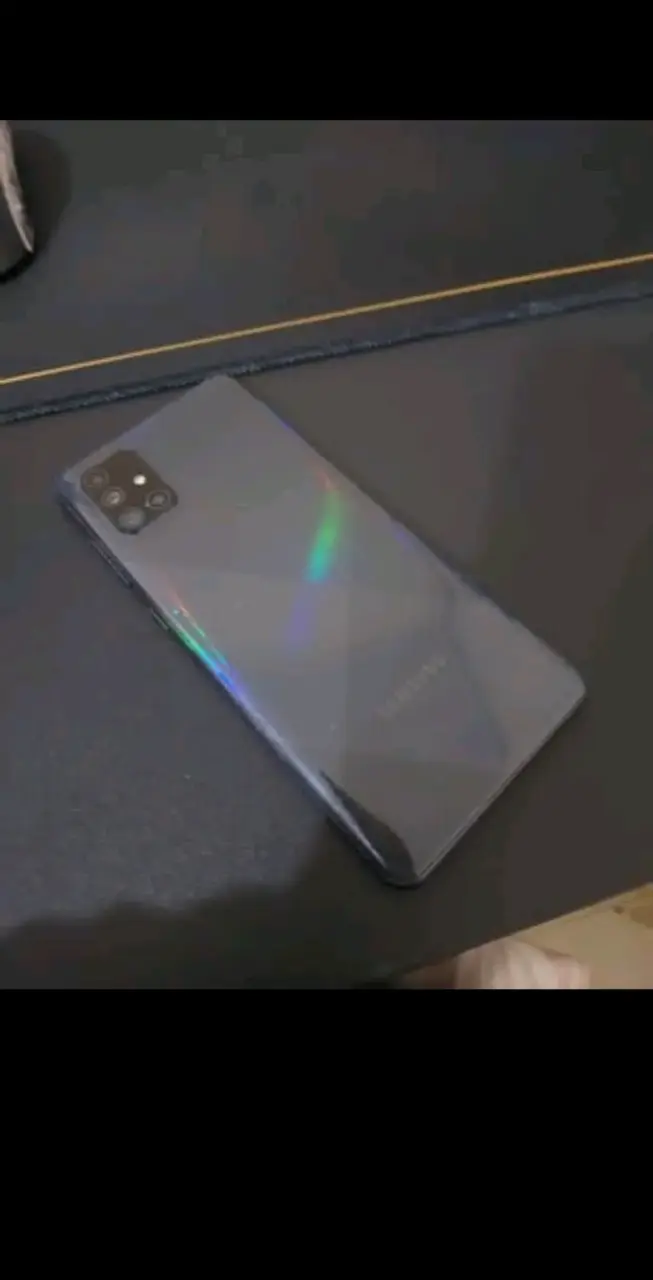 Samsung Galaxy A71 128GB Excelente Estado - 2