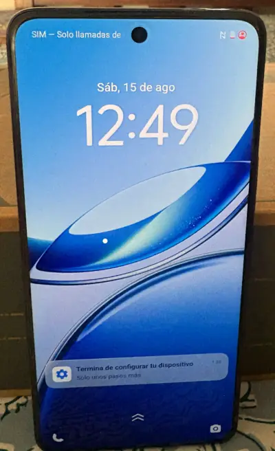 Smartphone Vivo azul con cámara avanzada - miniatura 1
