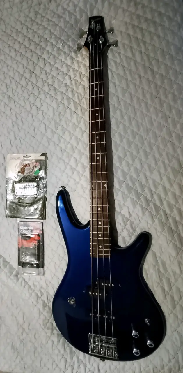 Bajo Eléctrico Ibanez GIO Azul con Accesorios - 1