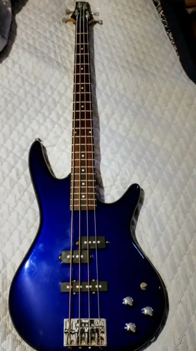 Bajo Eléctrico Ibanez GIO Azul con Accesorios - miniatura 5