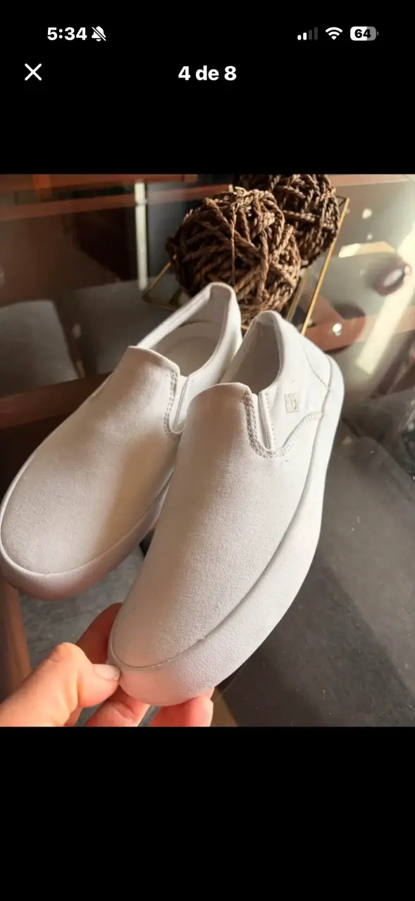 Zapatillas blancas de lona sin cordones - 2