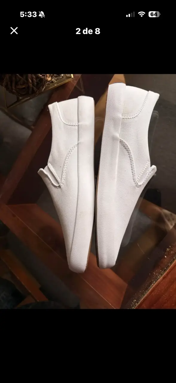 Zapatillas blancas de lona sin cordones - 4