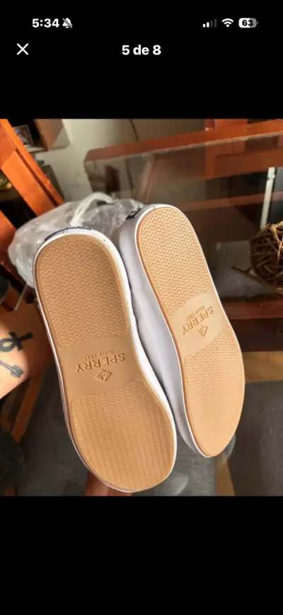 Zapatillas blancas de lona sin cordones - miniatura 5