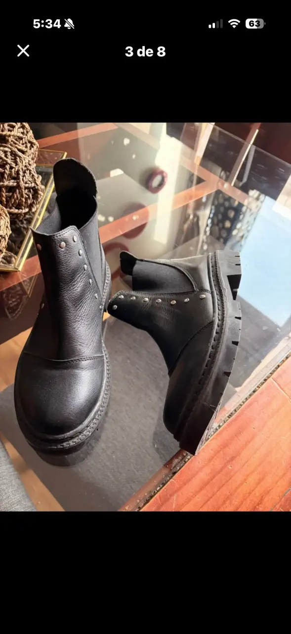 Botines negros de cuero con tachas - 4
