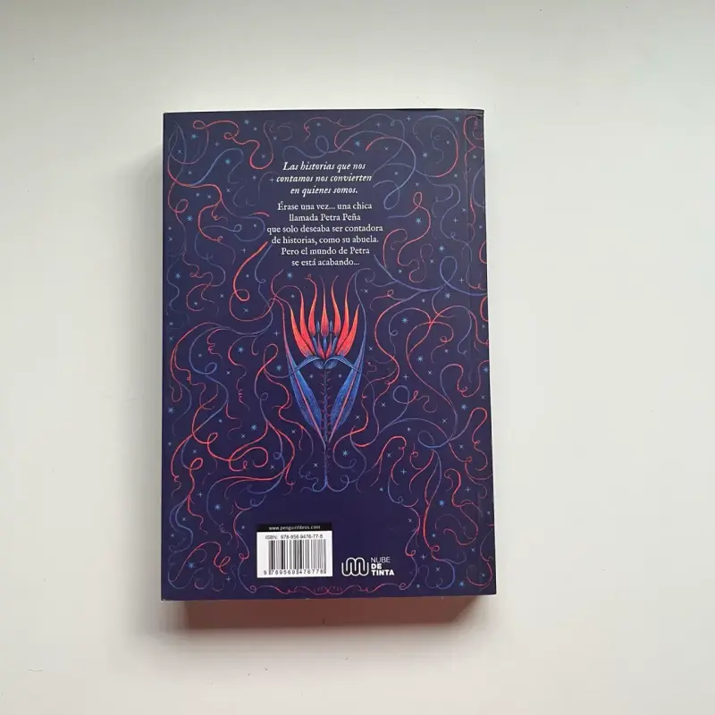 Libro La Última Cuentista de Donna Barba Higuera - 2