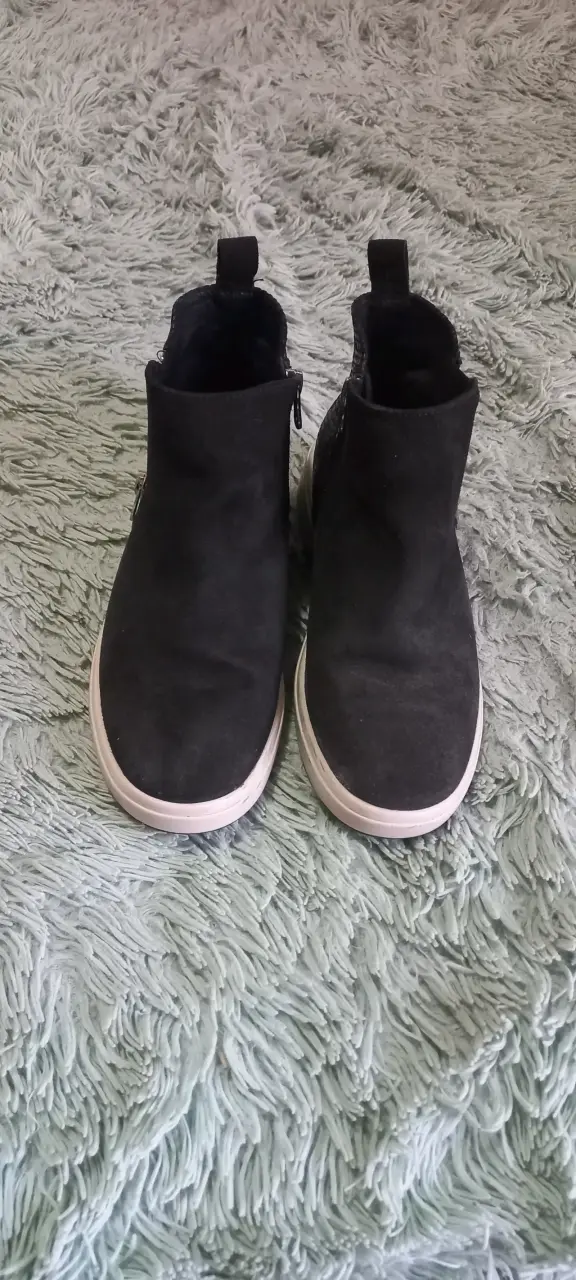 Botines negros con cierre lateral - 3